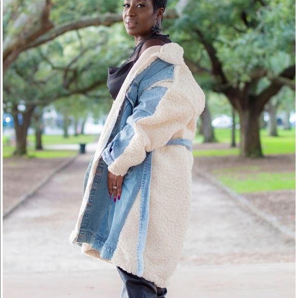 Sherpa and denim jacket - Picture 5 of 5